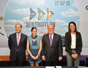 Graco Ramirez, Karla Souza, Camino Real, DF, Junio, 2013 (10)