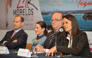 Graco Ramirez, Karla Souza, Camino Real, DF, Junio, 2013 (4)