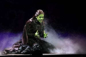 ESTRENO DEL MUSICAL BROADWAY "WICKED"