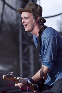 1er. Dia del Corona Capital Music 2013 en el Autodromo Hermanos