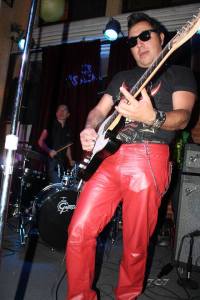 923569_748782758467922_1824157949496432328_n (1)