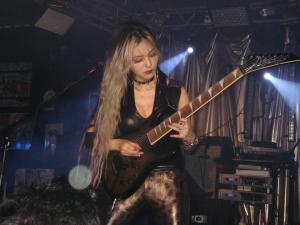 561656_504517066248629_749891766_n