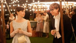 b42303e0-6855-11e4-b809-9de37aa5e7e3_Felicity-Jones-y-Eddie-Redmayne-en-un-fotograma-de-la-pel-cula-Imagen-Liam-Daniel-Focus-Features