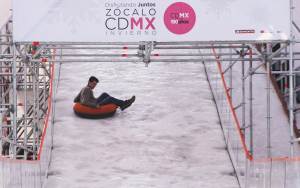 df_pista_de_hielo_zocalo_11