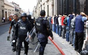 548525_276978372395275_548970655_n