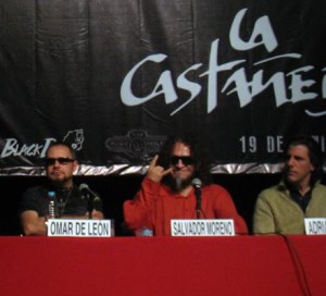 11289557_1047463338617062_1440737222_n