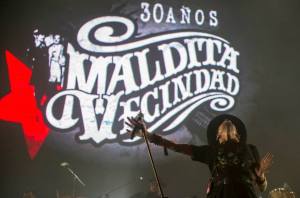 MALDITA VECINDAD (8)