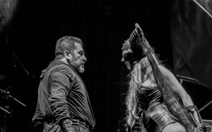 Salvador Moreno y su productora vestirán al festival.