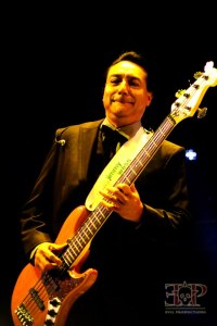 301651_10200359547847626_1602128185_n