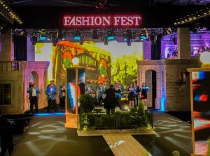 41725406_318703748886071_3550654664808595456_n