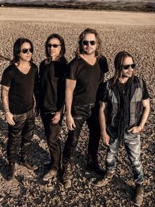 46113176_2203258373288912_78640490412507136_n